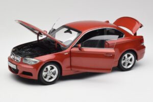 BMW 1 E82 Coupe Orange Kyosho 1:18 80430427064 Druckguss — Bild 2 von 8