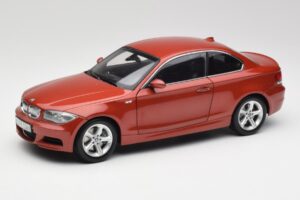 BMW 1 E82 Coupe Orange Kyosho 1:18 80430427064 Druckguss