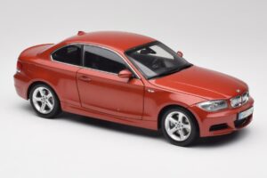 BMW 1 E82 Coupe Orange Kyosho 1:18 80430427064 Druckguss — Bild 6 von 8