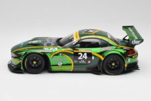 BMW Z4 E89 GT3 #24 Saudi Falcons K. Al Faisal / A. Binladen Dubai 24 Hours 2013 Minichamps 1:18 151132324 Druckguss — Bild 3 von 6