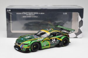 BMW Z4 E89 GT3 #24 Saudi Falcons K. Al Faisal / A. Binladen Dubai 24 Hours 2013 Minichamps 1:18 151132324 Druckguss — Bild 6 von 6