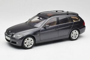 BMW 330i E91 Touring Dunkelgrau Kyosho 1:18 80430394360 Druckguss