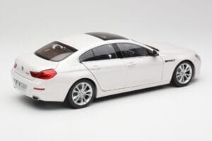 BMW 6 F06 Gran Coupe Mineral Weiß Paragon 1:18 80432218741 Druckguss — Bild 3 von 8