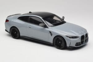 BMW M4 G82 Brooklyn Grau Minichamps 1:18 155020124 Druckguss — Bild 4 von 6