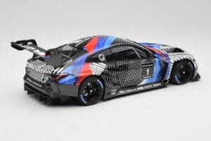 BMW M4 GT3 G82 #1 Test Version 2021 Minichamps 1:18 113222003 Druckguss — Bild 3 von 8