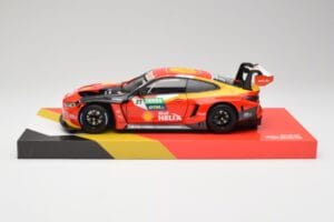 BMW M4 GT3 G82 #31 S. van der Linde Team Schubert DTM Champion 2022 Minichamps 1:18 113222331 Druckguss — Bild 4 von 8