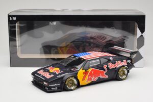 BMW M1 Group B Team Red Bull #7 D. Quester / A. Riccitelli Class Winners HSR Daytona Classic 2017 Minichamps 1:18 155172907 D — Bild 6 von 6