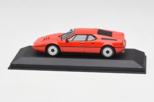 BMW M1 Rot Minichamps 1:43 430025022 Druckguss