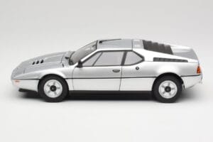 BMW M1 Silber Metallic Norev 1:18 183226 Druckguss — Bild 4 von 8