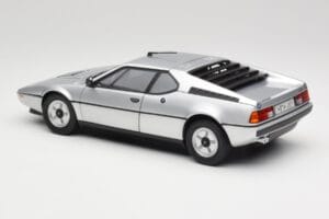 BMW M1 Silber Metallic Norev 1:18 183226 Druckguss — Bild 7 von 8