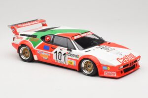 BMW M1 Winther Racing K. Winther / D. Mercer 24 Hours of Le Mans 1984 Minichamps 1:18 155842901 Druckguss — Bild 4 von 6