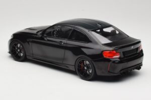 BMW M2 CS F87 Schwarz Metallic mit schwarzen Felgen Minichamps 1:18 155021026 Druckguss — Bild 5 von 6