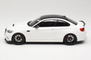 BMW M2 CS F87 Weiß mit schwarzen Felgen Minichamps 1:18 155021025 Druckguss — Bild 3 von 6