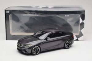 BMW M2 F87 Grey Metallic Minichamps 1:18 155026102 Druckguss — Bild 6 von 6