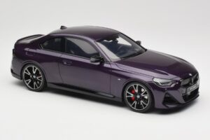 BMW M240i G42 Thundernight Metallic GT Spirit 1:18 GT504 Resin — Bild 4 von 6