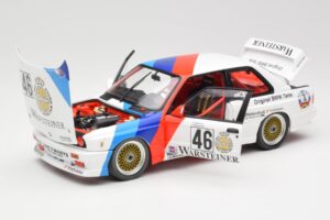 BMW M3 E30 #46 R. Ravaglia / E. Pirro WTCC Calder Park 1987 Minichamps 1:18 180872046-O Druckguss — Bild 2 von 8