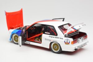 BMW M3 E30 #46 R. Ravaglia / E. Pirro WTCC Calder Park 1987 Minichamps 1:18 180872046-O Druckguss — Bild 5 von 8