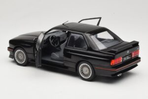 BMW M3 E30 Sport Evo Schwarz Solido 1:18 S1801501 Druckguss — Bild 5 von 8