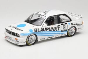 BMW M3 E30 Team Schnitzer #8 O. Manthey DTM 1988 Minichamps 1:18 155882008 Druckguss
