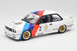 BMW M3 E30 #2 Warsteiner E. van de Poele DTM Champion 1987 Minichamps 1:18 80430396026-O Druckguss