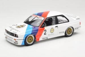 BMW M3 E30 Zackspeed #2 E. van de Poele Champion DTM 1987 Minichamps 1:18 155872002 Druckguss