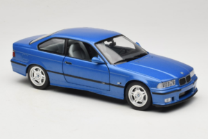 BMW M3 E36 Blue Metallic UT Models 1:18 20467 Druckguss — Bild 6 von 8