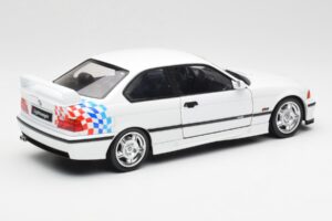 BMW M3 E36 Lightweight Weiß Solido 1:18 S1803903 Druckguss — Bild 3 von 8