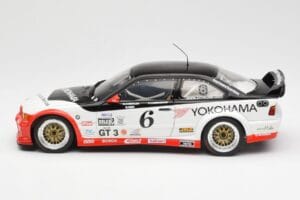 BMW M3 E36 GTR #0 B. Auberlen / M. Simo / P. Cunningham Daytona 24 Hours 1998 UT Models 1:18 39816 Druckguss — Bild 4 von 8