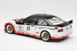 BMW M3 E36 GTR #0 B. Auberlen / M. Simo / P. Cunningham Daytona 24 Hours 1998 UT Models 1:18 39816 Druckguss — Bild 7 von 8