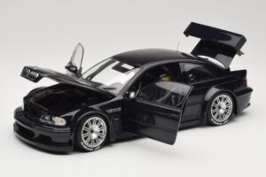 BMW M3 E46 GTR Street Carbon Black Minichamps 1:18 80430152552 Druckguss — Bild 2 von 8