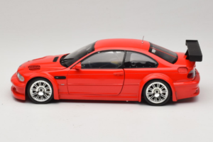 BMW M3 E46 GTR Street Rot Minichamps 1:18 100012101 Druckguss — Bild 4 von 8