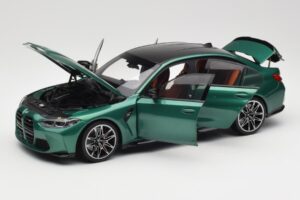 BMW M3 G80 Isle of Man Green Minichamps 1:18 113020203 Druckguss — Bild 2 von 8