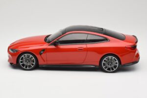 BMW M4 F82 Imola Red Metallic Minichamps 1:18 155020121 Druckguss — Bild 3 von 6