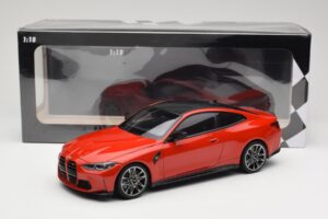 BMW M4 F82 Imola Red Metallic Minichamps 1:18 155020121 Druckguss — Bild 6 von 6