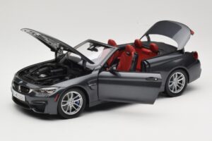 BMW M4 F83 Cabriolet Mineral Grey Paragon 1:18 80432339610 Druckguss — Bild 2 von 8
