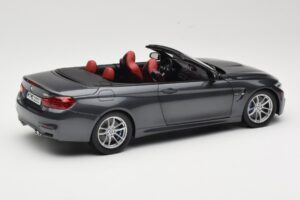 BMW M4 F83 Cabriolet Mineral Grey Paragon 1:18 80432339610 Druckguss — Bild 3 von 8