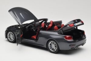 BMW M4 F83 Cabriolet Mineral Grey Paragon 1:18 80432339610 Druckguss — Bild 5 von 8