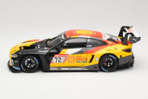 BMW M4 GT3 #72 D. Harper / M. Hesse / N. Verhagen BMW Junior Team 24 Hours of Nurburgring 2023 Minichamps 1:18 113232072 Druc — Bild 4 von 8