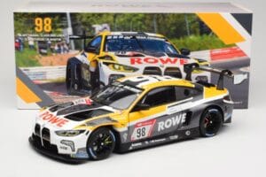 BMW M4 GT3 #98 M. Wittmann / S. van der Linde Rowe Racing ADAC 24h Nurburgring 2023 Minichamps 1:18 113232098 Druckguss — Bild 8 von 8