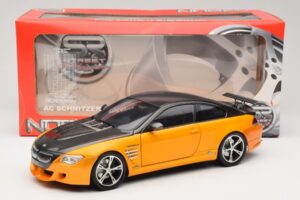 BMW M6 E63 AC Schnitzer Tension Yellow & Black Norev 1:18 183550 Druckguss — Bild 8 von 8