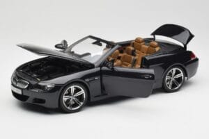 BMW M6 E64 Cabriolet Sapphire Black Kyosho 1:18 80430417424 Druckguss — Bild 2 von 9