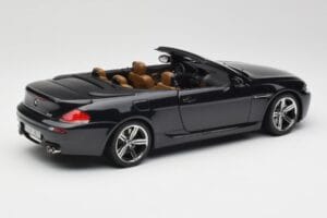 BMW M6 E64 Cabriolet Sapphire Black Kyosho 1:18 80430417424 Druckguss — Bild 4 von 9