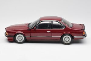 BMW M635 CSi E24 Karmin Rot AUTOart 1:18 70528 Druckguss — Bild 4 von 8