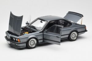 BMW M635 CSi E24 Shadow Line Delphin Metallic AUTOart 1:18 70529 Druckguss — Bild 2 von 8