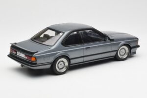 BMW M635 CSi E24 Shadow Line Delphin Metallic AUTOart 1:18 70529 Druckguss — Bild 3 von 8