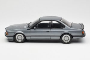 BMW M635 CSi E24 Shadow Line Delphin Metallic AUTOart 1:18 70529 Druckguss — Bild 4 von 8