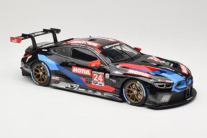 BMW M8 GTE RLL Racing #24 J. Krohn / J. Edwards Class Winners 24 Hours of Daytona 2020 Minichamps 1:18 155202924 Druckguss — Bild 4 von 6