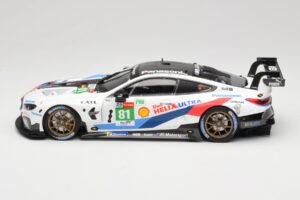 BMW M8 GTE #81 Team MTEK M. Tomczyk / N. Catsburg / N. Yelloly 24 Hours of Le Mans 2018 Minichamps 1:18 155182981 Druckguss — Bild 3 von 6