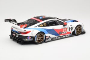 BMW M8 GTE Team RLL #25 C. De Phillippi / A. Farfus Class Winners 24 Hours of Daytona 2019 Minichamps 1:18 155192925 Druckgus — Bild 2 von 6