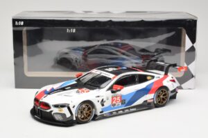 BMW M8 GTE Team RLL #25 C. De Phillippi / A. Farfus Class Winners 24 Hours of Daytona 2019 Minichamps 1:18 155192925 Druckgus — Bild 6 von 6